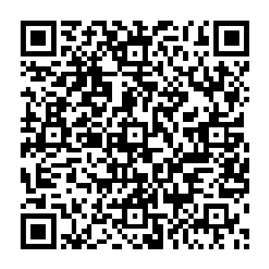 谁能想到以前那风流倜傥的英俊小子现在以这么一副风流涕淌的样子出现在大家的面前二维码生成