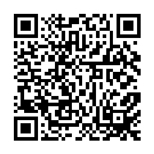 贝海望着窗外的阳光发了一会儿愣就决定先把别的事儿干起来二维码生成