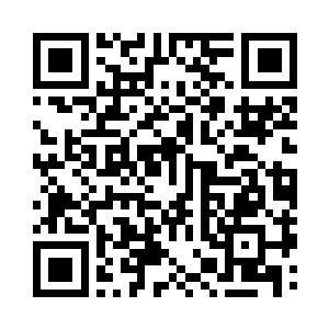 贼眼滴溜溜的打量着内院中那些躲在廊下二维码生成