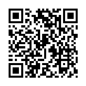赛贝尔本来被木牌上面血红色的字体一激二维码生成