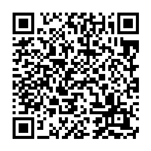 走了半天我们翻着手机卫星地图和从老乡家里借来地一幅破烂地图二维码生成