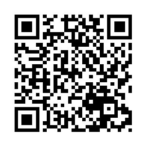 走过去的严默和原战自然就引起了很多人注意二维码生成