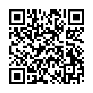 赵水泉所在的茶楼包厢旁边的那个包厢里二维码生成