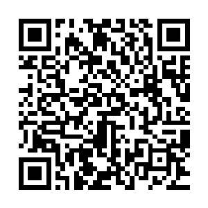 赵玉山的眼睛一刻也没有从机井一郎身后的四名保镖身后离开二维码生成