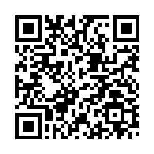 赵菲菲似乎忘记了只要将身体潜到二维码生成