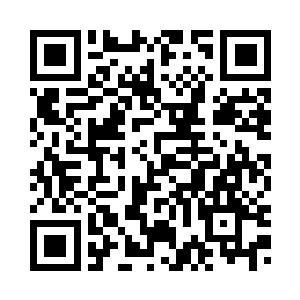 赵虎和刘涛刚刚进入到修船厂之中二维码生成