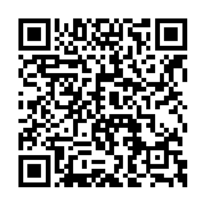 赵长枪一边说一边不经意的朝赵庆猛眨了眨眼睛二维码生成