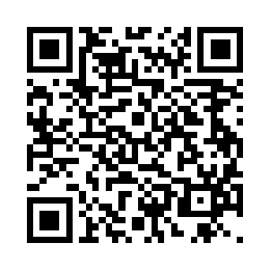赶紧伸手掐了一下自己的胸腹的部位二维码生成