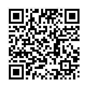 起码之前有几位人气颇高的金发碧眼姑娘二维码生成