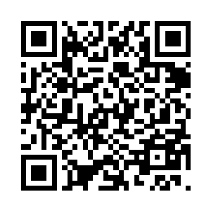 趁着白小飞和穆老师大打出手的机会二维码生成