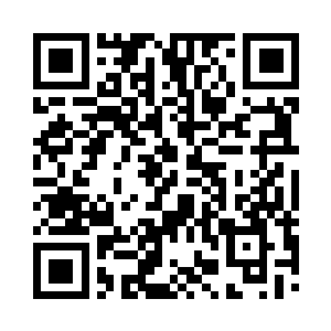 跟小老虎似的孩童穿戴朴素却显得很可爱二维码生成