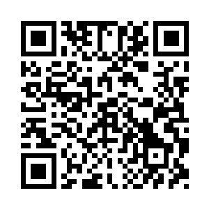 跟着荣光侧身让过了杀进来的普尔季茨二维码生成