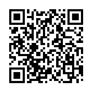 踩着跷跷板的壮汉只是用手拉了拉响铃二维码生成