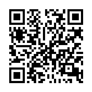 蹲在水边看着快乐无限的杨洛翻个白眼二维码生成