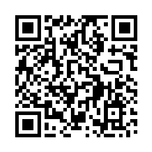 身后跟着他的子嗣来到了主堡的阳台上二维码生成