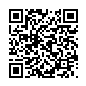 身形骤然折转到了一个不可思议的角度二维码生成