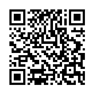 身旁是一脸好奇的若相离和脸色苍白的流墨墨二维码生成