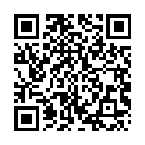 转眼间已经和雅文之间保持了足够的距离二维码生成