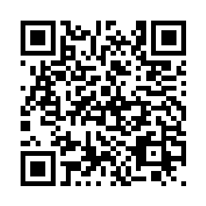 转身朝着正在打扫战场的兄弟们走去二维码生成
