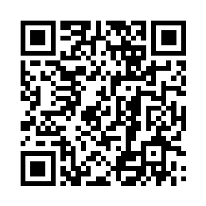 转过身继续拿着睫毛膏轻轻刷着睫毛二维码生成