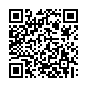 轻轻的一敲便是出现了这么大一个裂缝二维码生成