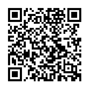 边学道上一次跟异性一起出现在公众视野里还是带集团高层廖蓼二维码生成