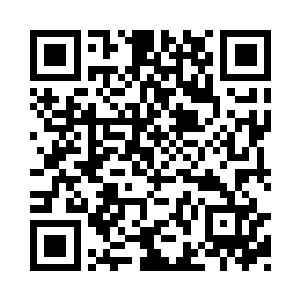 过去的她也一定是出乎他预料之外的坚强……二维码生成