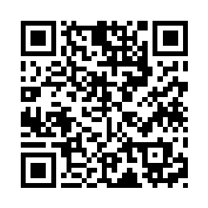 迈比和他的手下用枪托狠狠砸着几名暴徒二维码生成