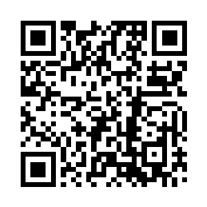 运河中已经有一些小船开始慢慢的移动二维码生成