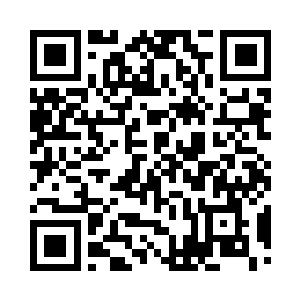 近到能看见霸王龙的血盆大口上涂抹的口红二维码生成