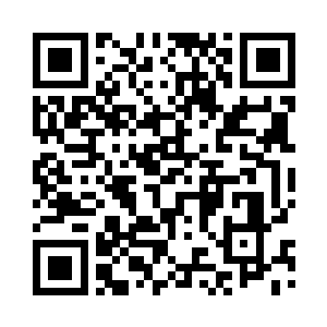 还一边不时的仰头看看头顶的摄像头二维码生成