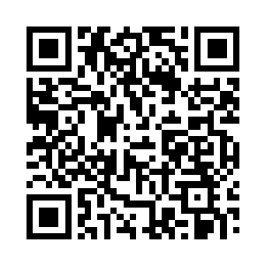 还可以休闲牛仔夹克配上格子裙什么的……二维码生成