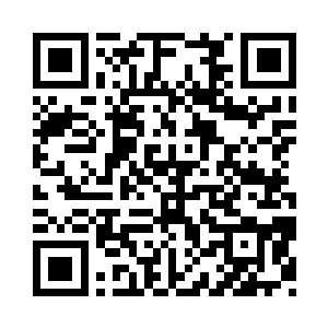 还因为动作太大脑袋不小心碰到了石壁二维码生成