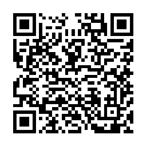 还心理阴暗的给他取了一个让他一辈子都抬不起头来的小名二维码生成
