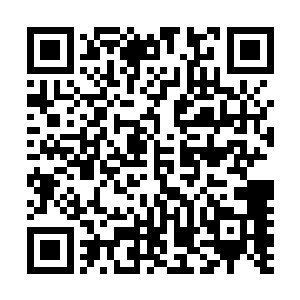还有一些实力同样非常恐怖的家族也是希望干掉服部久成的二维码生成