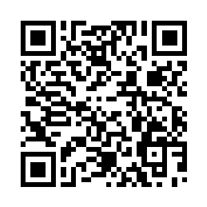 还有双子圣骑从两边硬拉倒了中间二维码生成