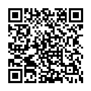 还有就是自己想设计一组新的珠宝等等等的话题二维码生成