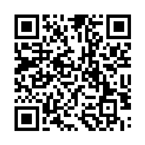 还有的却是被卡在了坠落的高射机枪里面二维码生成