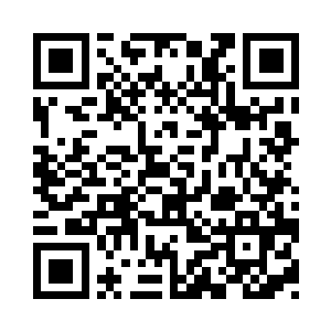 还没跑出几步就被薛奎安一拳打在鼻梁二维码生成