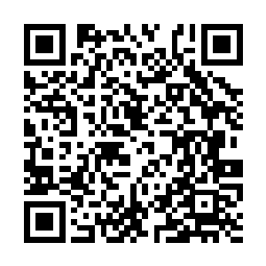 这一件灵器是用一小块用过的灵石粉末炼制而成的二维码生成