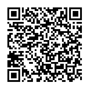 这一次周世军却是没有继续马不停蹄的对东北军校所属城池发动进攻二维码生成