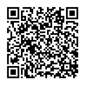 这两人的交易绝对是一笔双赢的买卖――还没聋挽救了节目的可看性和播出时长二维码生成