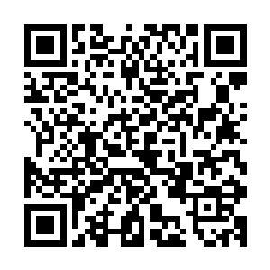 这个原本无坚不摧的男人却有了一个全天下百姓都知道的弱点二维码生成