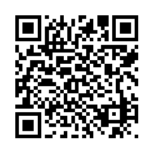 这个时候也终于有机会看到床上的人二维码生成