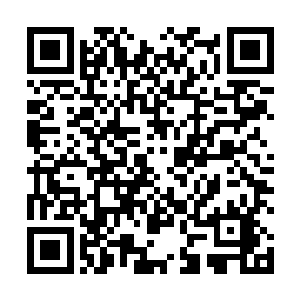 这个时候她都没留意到自己现在的心情是有多么的愉悦二维码生成