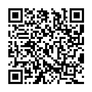 这个身份给他的唯一好处就是一笔五百金币的资金二维码生成