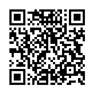 这些人一脸就是一脸愤怒的看着夏天二维码生成