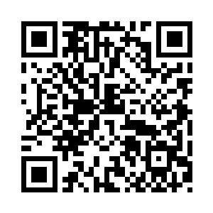 这些人都是因为刚才距离爆炸中心比较远二维码生成