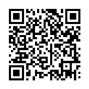 这些凹槽里安放着数十颗颜色各异的特殊石头二维码生成