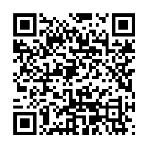 这些可怕的巨大岩石竟然全部砸在他身上同一位置二维码生成